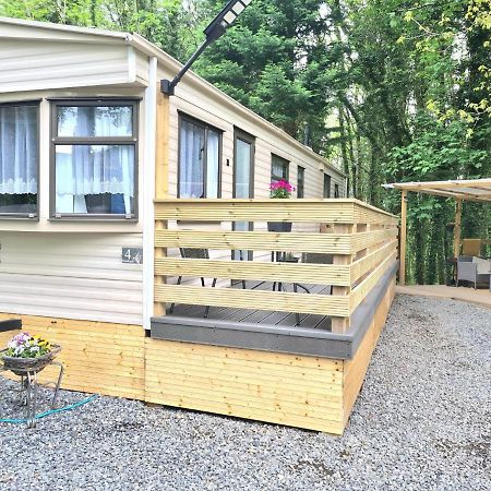 Unique Caravan With Outdoor Space Ballantrae Exterior photo
