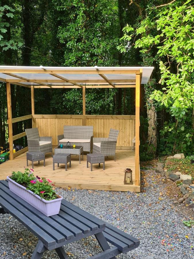 Unique Caravan With Outdoor Space Ballantrae Exterior photo