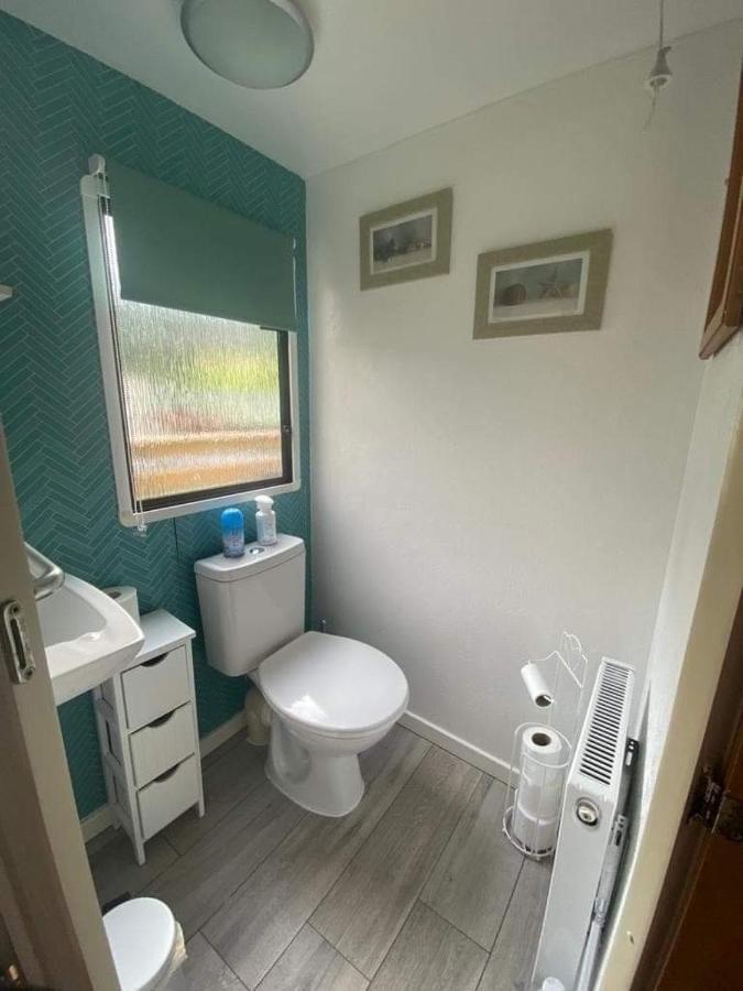 Unique Caravan With Outdoor Space Ballantrae Exterior photo