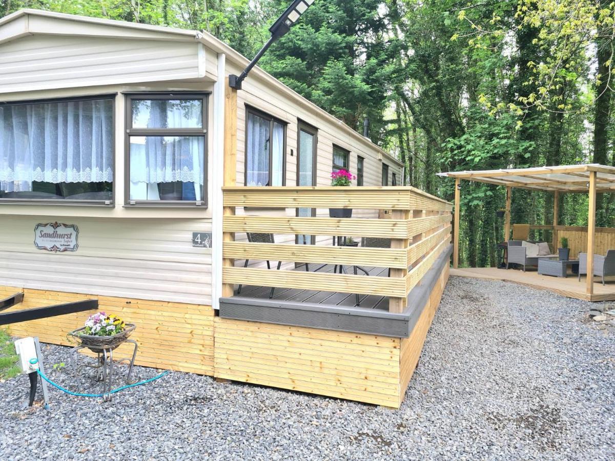 Unique Caravan With Outdoor Space Ballantrae Exterior photo